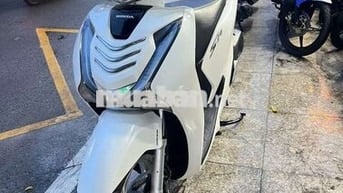 Honda SH 125 2018 mới 90% Bstp chính chủ
