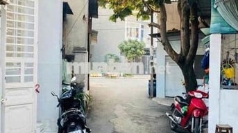 NHÀ 1 TRỆT 1 LẦU 2PN 2WC, GẦN CHỢ TAM HÀ, TÔ NGỌC VÂN, THỦ ĐỨC