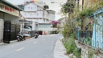 Bán Nhà Phố Mặt Tiền 6.6m2 Đường Hoàng Diệu Giá chỉ 8.1 tỷ