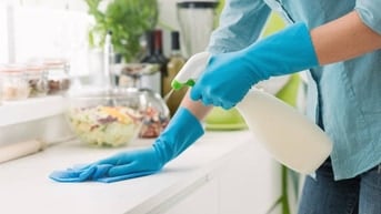 CẦN TUYỂN NHÂN VIÊN DỌN DẸP VĂN PHÒNG 