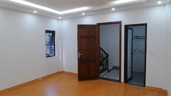 Nhà 5T vị trí đẹp khu P/Lô Víp Đào Tấn - Linh Lang đường rộng 6m 
