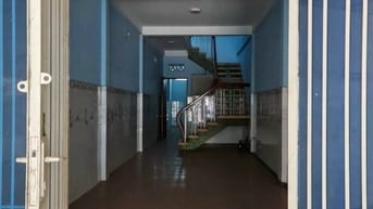 Chính chủ Cần bán căn nhà mới đẹp, hai mặt hẻm,Hẻm xe hơi 325 Hoà Hảo,