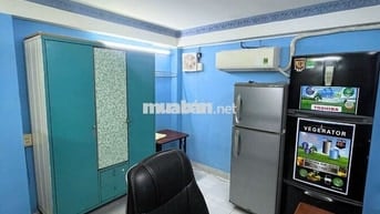 Phòng trọ quận 3 - Ưu Đãi Sinh Viên -  18m2 - Nội thất cơ bản - CMT8