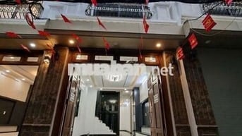 BÁN NHÀ VŨ TÔNG PHAN – 38M² – 6T THANG MÁY – NHÀ MỚI ĐẸP – 15M RA Ô TÔ