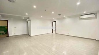 VĂN PHÒNG 85M2 SÁT CITY LAND-CÓ BÃI XE Ô TÔ