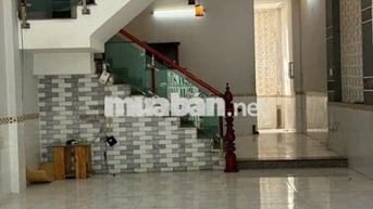 Nhà 1/ TCH08, 5m x 15m, 1 lầu, 2 phòng ngủ, hướng TÂY