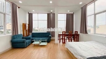 CĂN HỘ SIÊU ĐẸP RỘNG TRUNG TÂM QUẬN 10 1 PHÒNG NGỦ TÁCH BẾP