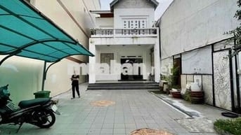 Villa Sân Vườn Rộng - Đường Vũ Ngọc Phan, Quận Bình Thạnh