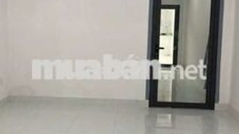 Nhà cho thuê mới đẹp vô ở liền