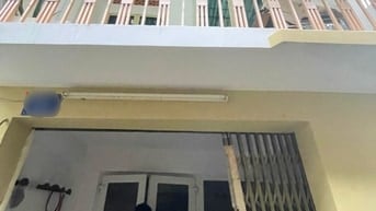 Bán nhà 3 tầng sát mặt tiền Trường Chinh, 40m2, sát hẻm xe tải, 3.5tỷ