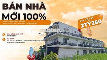 NHÀ PHỐ MỚI 100% - 70M2 LONG AN CHỈ 2 TỶ 250
