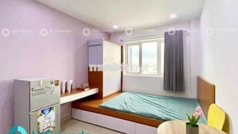1 Phòng ngủ có cửa sổ trời giá rẻ ở quận 7