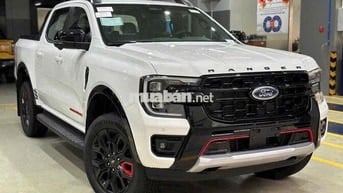 Ford Ranger 2025 Stormtrak 2.0L 4x4 AT - 300 km