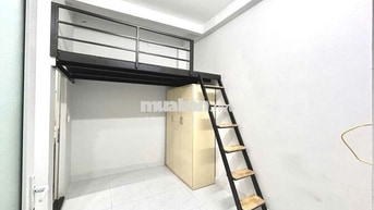 Trọ gác sinh viên - Sẵn nội thất - Nhánh rẽ Võ Văn Kiệt Q5