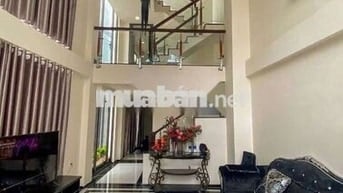 Cho thuê Villa ngay Phan Xích Long 4x17m 3 lầu 4pn full NT, chỉ 31 tr