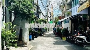 🔥QUẬN 3🔥 HXH - CHỦ GẤP BÁN  Ngang 6.5M - 52M2 - 2 TẦNG 3PN C 6,2 TT
