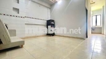 CĂN HỘ DV 40M2 CÓ 2PN BÊN TRONG NHÀ MẶT TIỀN NGUYỄN THỊ THẬP KẾ CHỢ