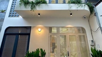 ⭐️Nhà DT:5,7x10m tuyệt đẹp Cao cấp hẻm Lê Hoàng Phái, P17, Q.Gò Vấp.