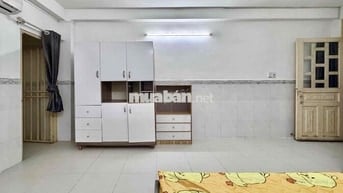 Phòng đầy đủ nội thất giá cực rẻ khu nhà Ga T3 - ETOWN .chính chủ 100%