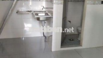 Phòng trọ 800K, gần phà Cát Lái, đường Phan Văn Đáng