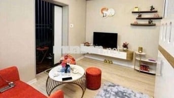 Lô góc tập thể Bạch Mai 2N2W T2 bãi ô tô tặng nội thất ban công thoáng