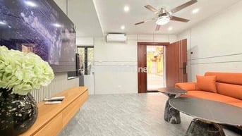 Để lại căn tập thể phố Đại La nhà đẹp lô góc 2 thoáng sát trường đại h