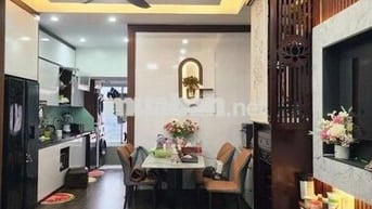 Chính chủ bán CH ĐN B 164 Khuất Duy Tiến,82m2,3N,2WC, giá 8.5 tỷ