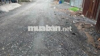 Lô đất chính chủ thông 2 hẻm xe hơi nở hậu giá tốt