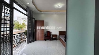 Studio Ban Công Full Nội Thất Siêu Thoáng Ngay Chùa Thiên Long