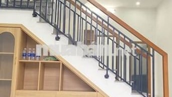 Bán nhà 2 tầng kiệt oto 4m đường Nguyễn Lương Bằng dt:60m giá: 3ty380