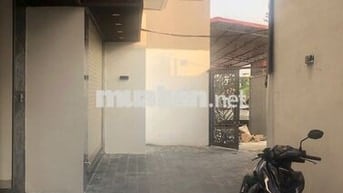 Cho thuê nhà nguyên căn 7 tầng mới 4 PN, Bát Khối gần Aeon,Cổ Linh