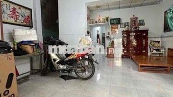 NHÀ C4 SHR - HẺM XE TẢI QUAY ĐẦU - SÁT BÊN CHỢ THỚI TỨ - HÓC MÔN