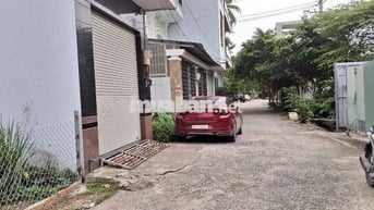 Đất 2MT Đường Xe Hơi DT: 4.8m x 13m SHR