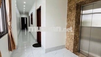 Cho thuê nhà 1 trệt 2 lầu mặt tiền đường lý thái tổ gần vietcombank