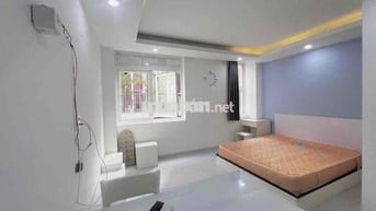Cho thuê Căn Hộ Cửa Sổ  Thoáng mát Full NT ở  Nguyễn Thị Minh Khai, Q1