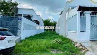 Lô ngộp cuối cùng 179m2 bán 700tr - đường Suối Lội ngay Tân Thông Hội