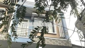 Bán nhà thiết kế đẹp có: 3pn nằm bên Nhà Thờ Dĩ An - Dĩ An