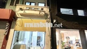 NGUYÊN CĂN MT HẺM XE HƠI • CHO THUÊ LÀM CHDV • CHỈ 18TR CÒN BỚT TT Q3