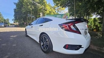 Honda Civic Bản G 2020 màu trắng, số tự động