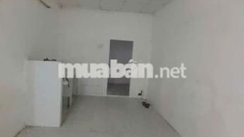 Nhà 3x16 hẻm to 1 sẹc cách mặt tiền chỉ 10m kế cầu Tân Thuận tiện ở kd