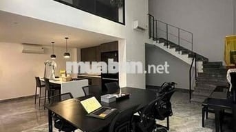 CHÍNH CHỦ NHÀ 1 TRỆT + 1 LỬNG + 1 SÂN THIẾT KẾ HIỆN ĐẠI TRUNG TÂM