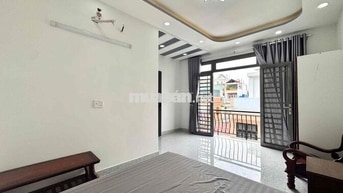 Căn Hôn Ban Công Ngay Lotte Mart