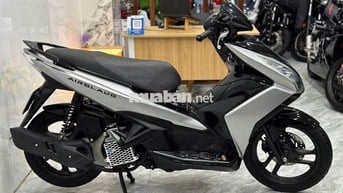Xe máy Honda Air Blade 2013 màu đen bạc