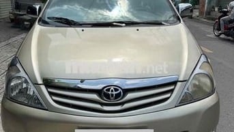 Toyota Innova 2010 G - 126000 km