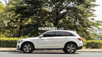 Mercedes Benz GLC 2019 200 - 30000 km