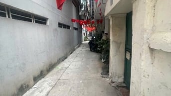 Bán nhà phố Chính Kinh MT 6.5m– ngõ rộng, gần ô tô 10m – 4 tầng ở ngay