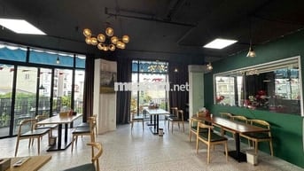 Sang nhượng nhà hàng đẹp tại trung tâm Đông Anh