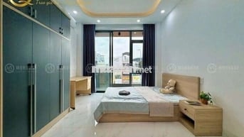 Căn hộ full nội thất ban công thoáng mát Dương Bá Trạc Quận 8