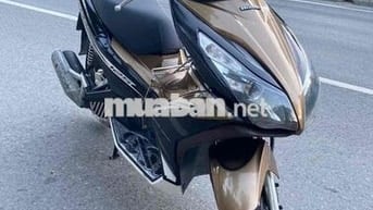 Honda airblade chính chủ zin cả xe đẹp mê ly