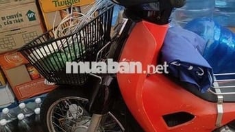 Xe máy Honda Super Dream màu đỏ